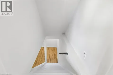 305 Sekura Street Cambridge ON N1R 7V8