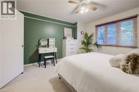 895 Maple Avenue Burlington ON L7S 2H7