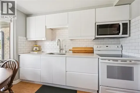 315 Mayview Crescent Waterloo ON N2V 1P6