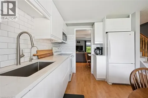 315 Mayview Crescent Waterloo ON N2V 1P6