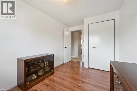 315 Mayview Crescent Waterloo ON N2V 1P6