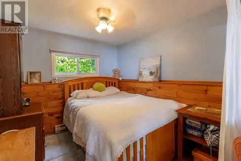 279 Nils Bay Road Goulais River ON P0S 1E0