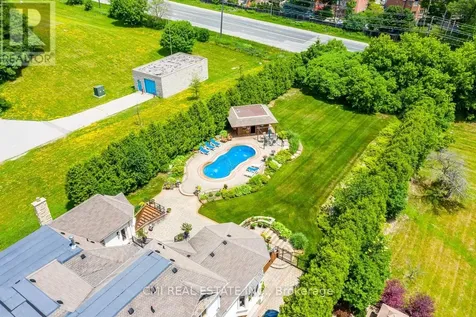 776 Woodland Acres Crescent Vaughan ON L6A 1G2