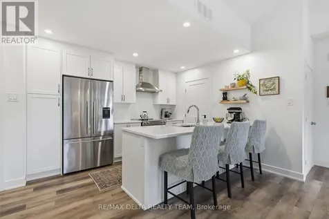 400 Rolling Meadow Crescent Ottawa ON K1W 0S1