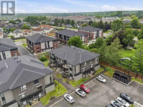 400 Rolling Meadow Crescent Ottawa ON K1W 0S1