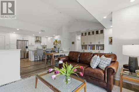 400 Rolling Meadow Crescent Ottawa ON K1W 0S1