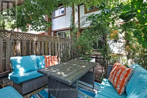 308 Lafontaine Avenue Ottawa ON K1T 3A4