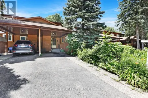 308 Lafontaine Avenue Ottawa ON K1T 3A4