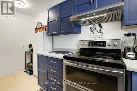 308 Lafontaine Avenue Ottawa ON K1T 3A4