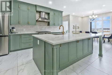 224 Trudeau Crescent Russell ON K4R 1E5