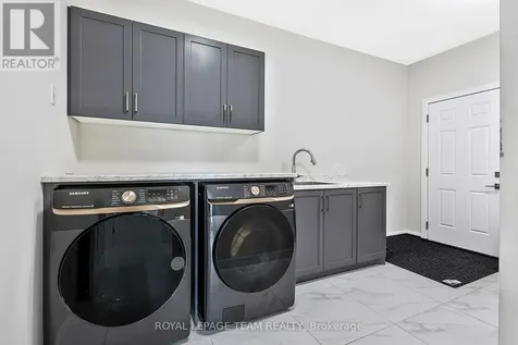 224 Trudeau Crescent Russell ON K4R 1E5