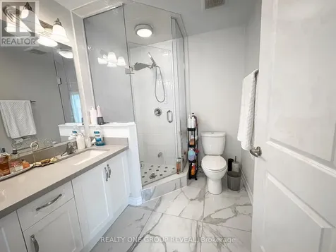 29 Icemaker Way Whitby ON L1P 0L5
