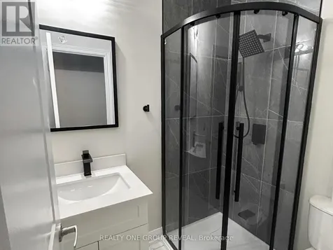 29 Icemaker Way Whitby ON L1P 0L5