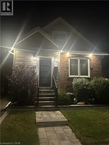 58 Tragina Avenue South Hamilton ON L8K 2Z3