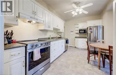111 Pinewood Avenue Cambridge ON N3H 2M3