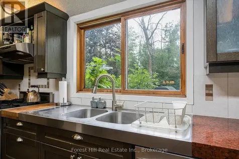23 Silver Creek Drive Collingwood ON L9Y 4W8