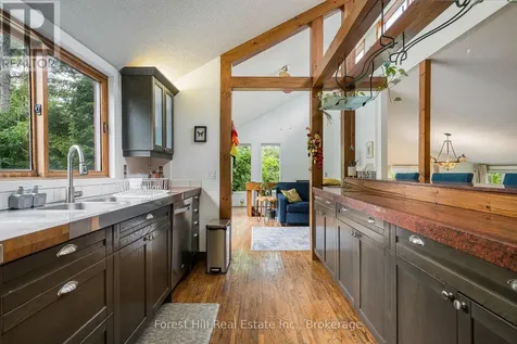 23 Silver Creek Drive Collingwood ON L9Y 4W8