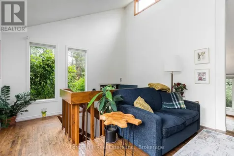 23 Silver Creek Drive Collingwood ON L9Y 4W8
