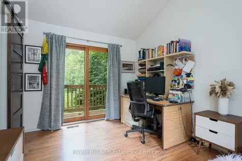 23 Silver Creek Drive Collingwood ON L9Y 4W8