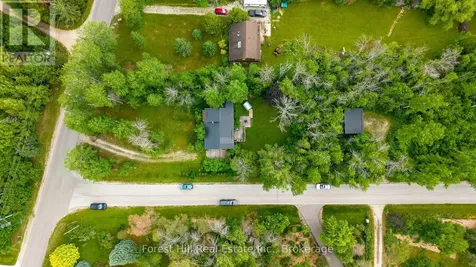23 Silver Creek Drive Collingwood ON L9Y 4W8