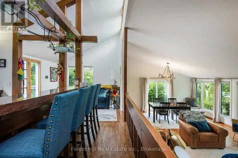 23 Silver Creek Drive Collingwood ON L9Y 4W8