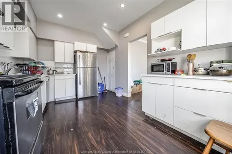 756-758 Brant Street Windsor ON N9A 3E8