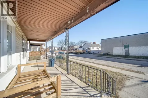 756-758 Brant Street Windsor ON N9A 3E8
