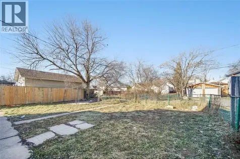 756-758 Brant Street Windsor ON N9A 3E8