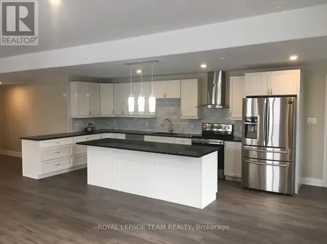 1929 River Road Ottawa ON K4M 1B4