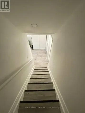 759 Edwards Avenue Milton (be Beaty) ON L9T 6B3
