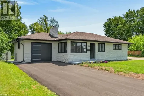 124 Corman Avenue Stoney Creek ON L8G 3W4