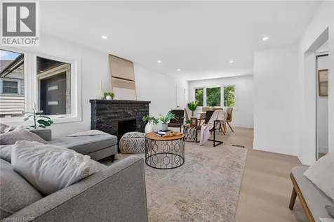 124 Corman Avenue Stoney Creek ON L8G 3W4