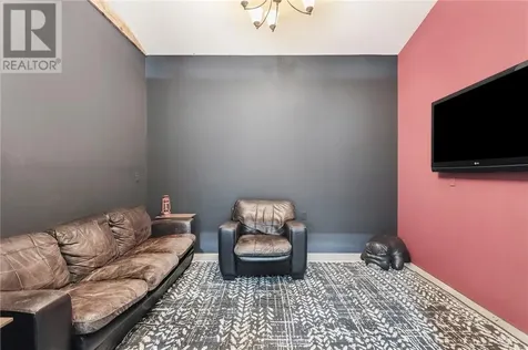 1598 Gary Avenue Sudbury ON P3A 4G4