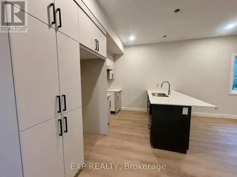 1089 Notre Dame Street Russell ON K0A 1W0