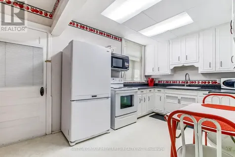 63 Southwick Street St. Thomas ON N5R 3S4
