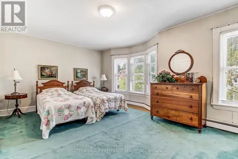 63 Southwick Street St. Thomas ON N5R 3S4