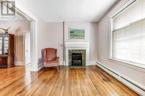 63 Southwick Street St. Thomas ON N5R 3S4