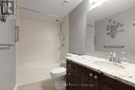 659 Sue Holloway Drive Ottawa ON K2J 5W4