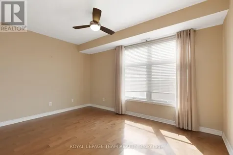 659 Sue Holloway Drive Ottawa ON K2J 5W4