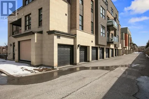 659 Sue Holloway Drive Ottawa ON K2J 5W4