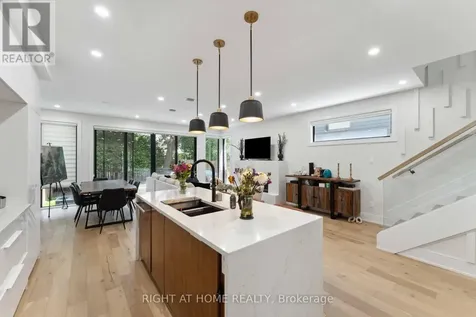 187 Carleton Avenue Ottawa ON K1Y 0J5