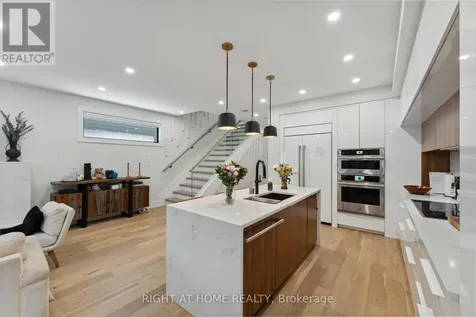 187 Carleton Avenue Ottawa ON K1Y 0J5