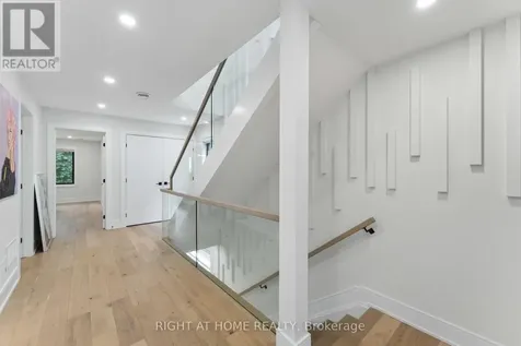 187 Carleton Avenue Ottawa ON K1Y 0J5