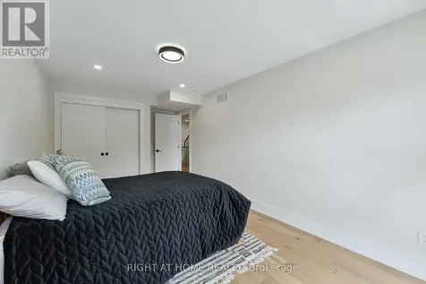 187 Carleton Avenue Ottawa ON K1Y 0J5