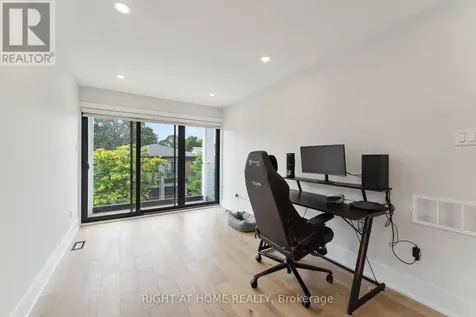 187 Carleton Avenue Ottawa ON K1Y 0J5