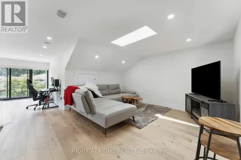 187 Carleton Avenue Ottawa ON K1Y 0J5