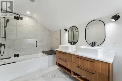187 Carleton Avenue Ottawa ON K1Y 0J5