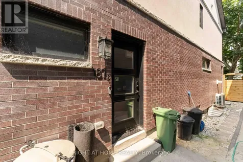 187 Carleton Avenue Ottawa ON K1Y 0J5