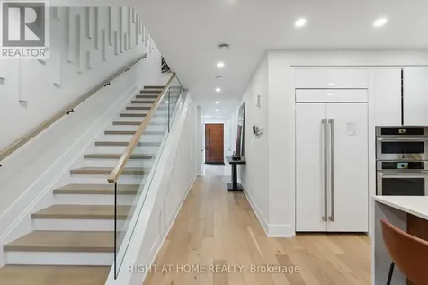 187 Carleton Avenue Ottawa ON K1Y 0J5