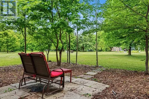 2602 Manotick Station Road Ottawa ON K0A 2W0